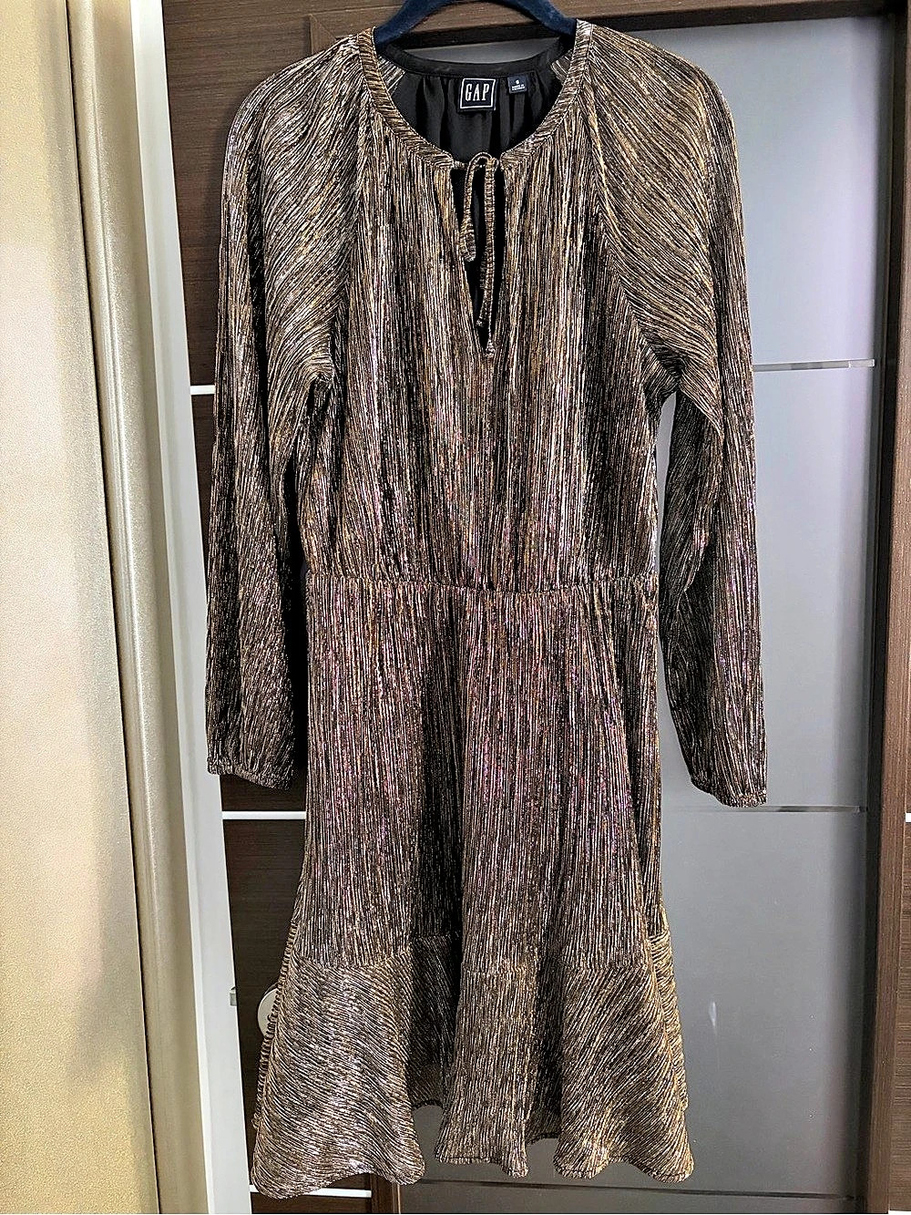 Gap Metallic Maxi Dress Black & Gold Size Small Like New